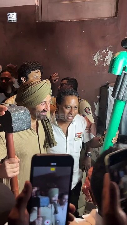 Sunny Deol & Bobby Deol celebrate Gadar 2 success