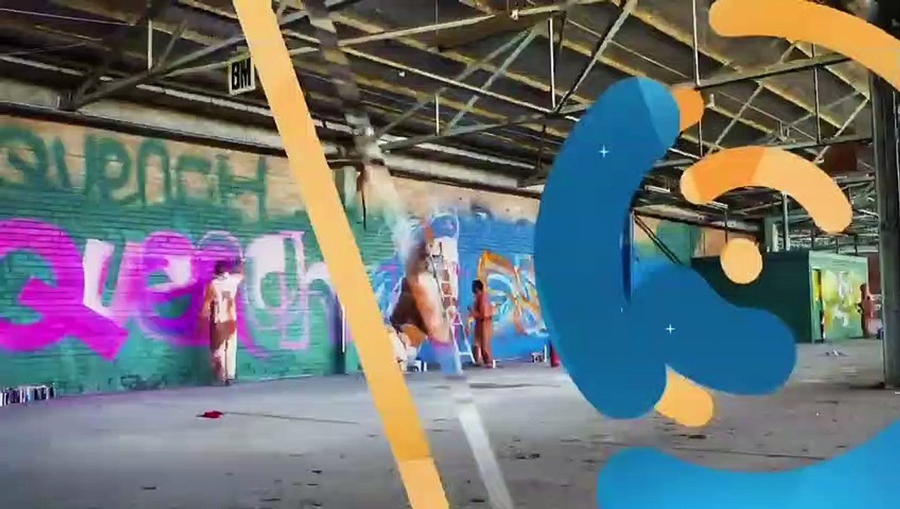 Avión se estrella en carretera de Malasia