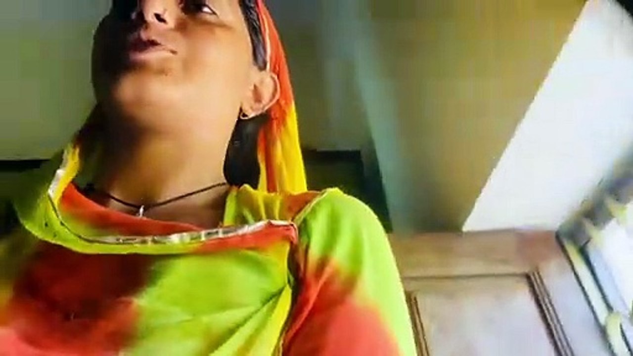 Cute couple￼ Hots Vlog