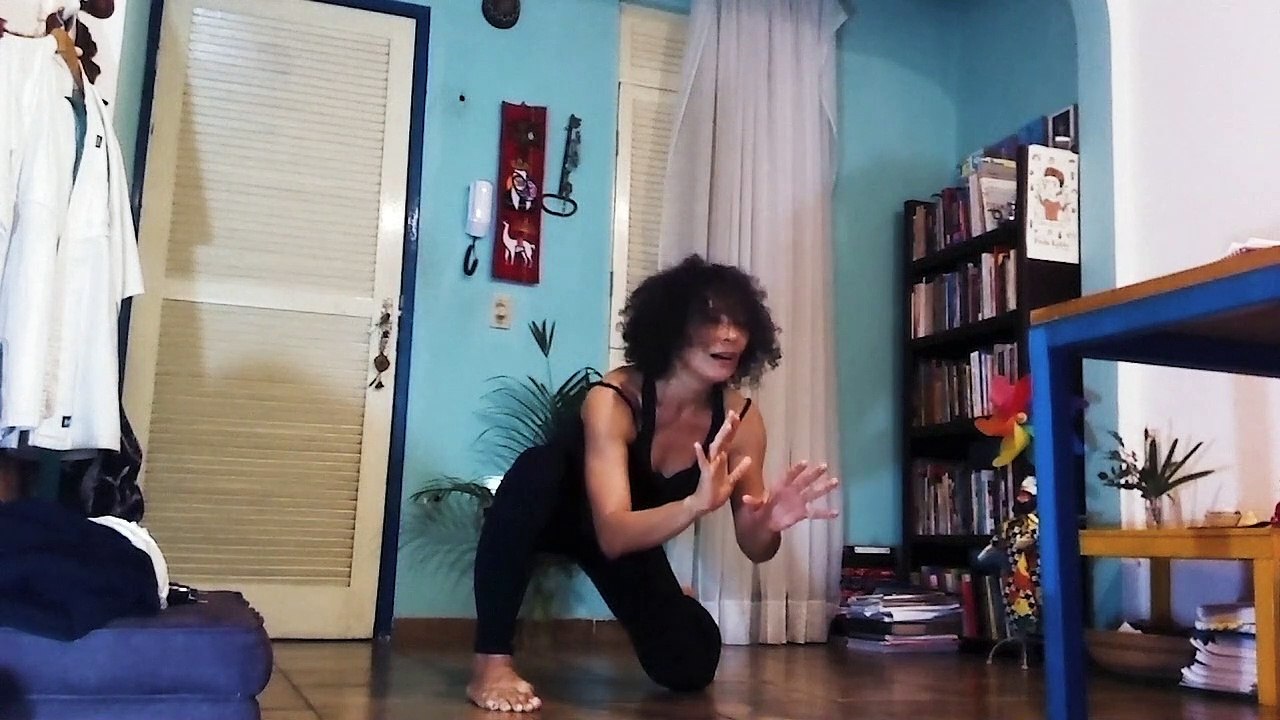 Autômata | movie | 2020 | Official Clip