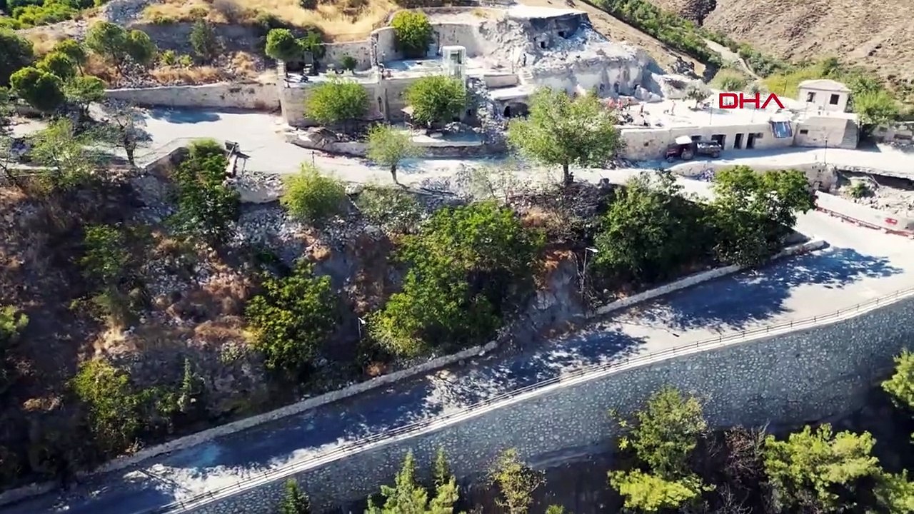 Hatay'daki Bayezid-i Bestami Türbesi'nin Onarımı Başladı