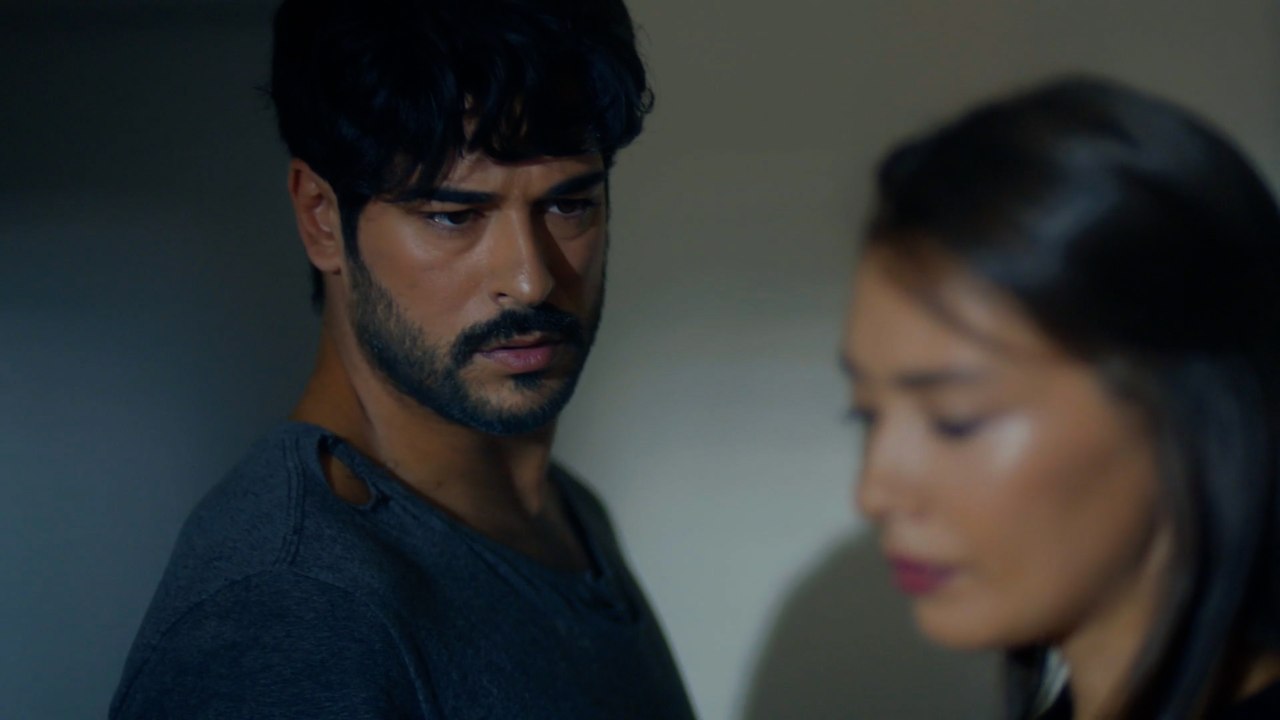 حب أعمى | الحلقة 135 | Kara Sevda