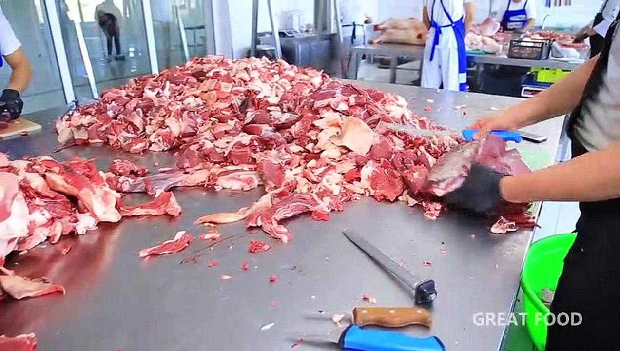 Delicious meat for meat lovers l soft and well - made