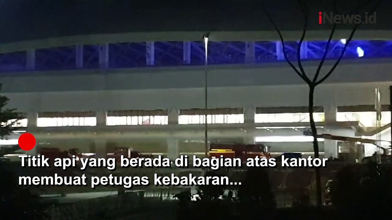 Kantor Kereta Cepat Jakarta-Bandung Terbakar, Damkar Dikerahkan