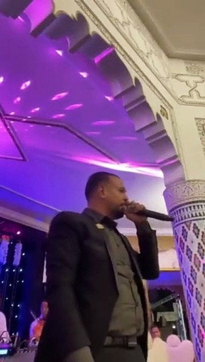 Sismo durante casamento