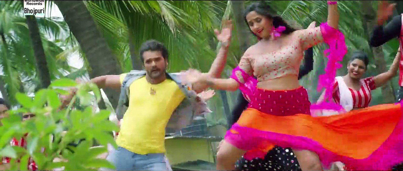 Khesari Lal Yadav & Kajal Raghwani's Hit Song 'Daal De Kewadi Mein Killi' 🎶