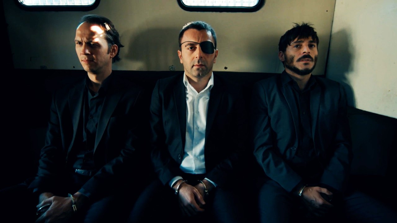 مسلسل الحفرة - الحلقة 233 - مدبلج بالعربية - Çukur