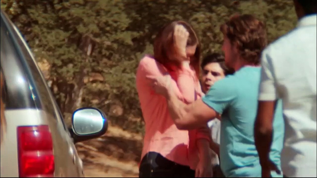 Downrange {2017} Netflix movie Review_Plot in Hindi & Urdu