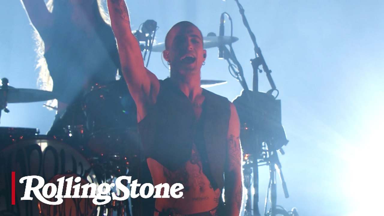 Måneskin Performs "HONEY" at MSG