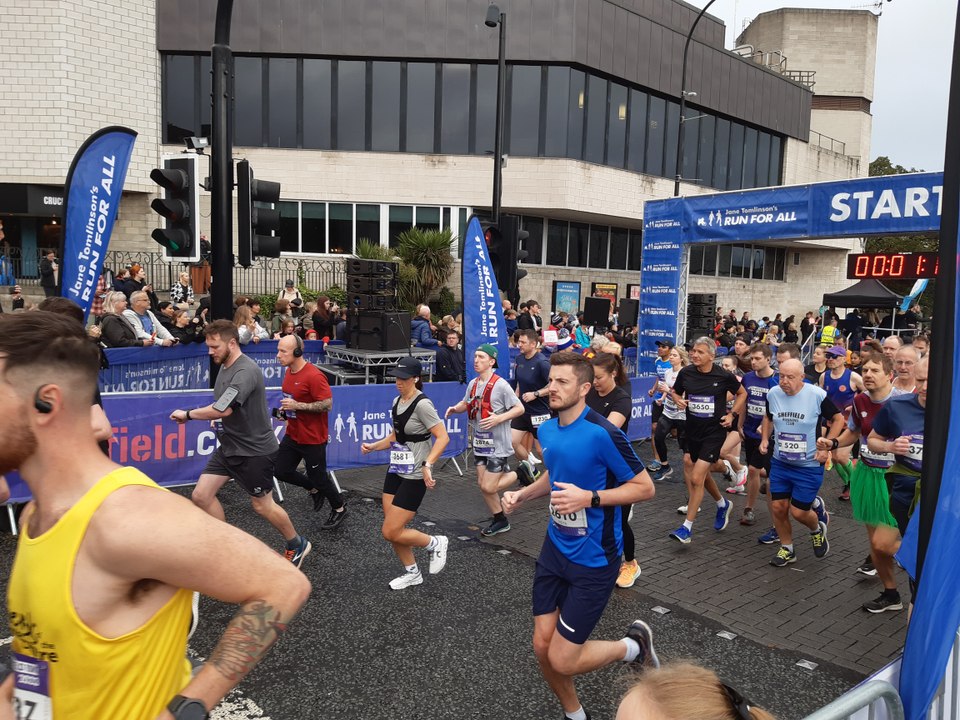 Thousands took part in the Sheffield 10k run