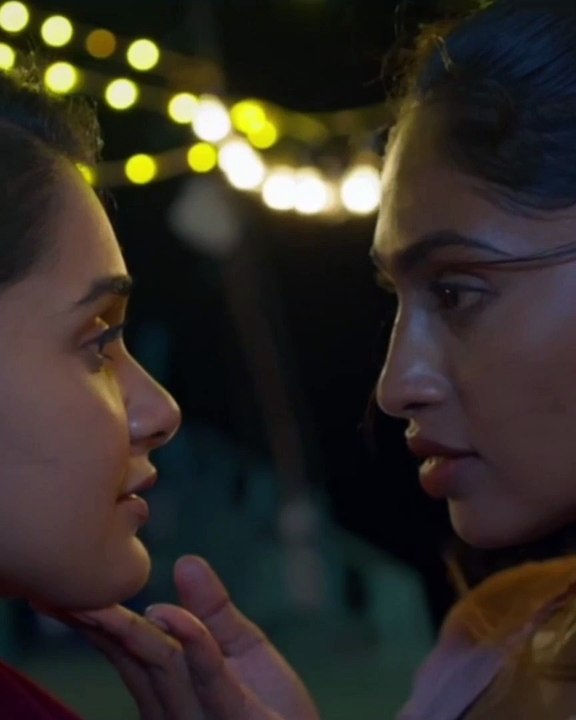 surthi periyaswami kiss,niranjana neithiar kiss