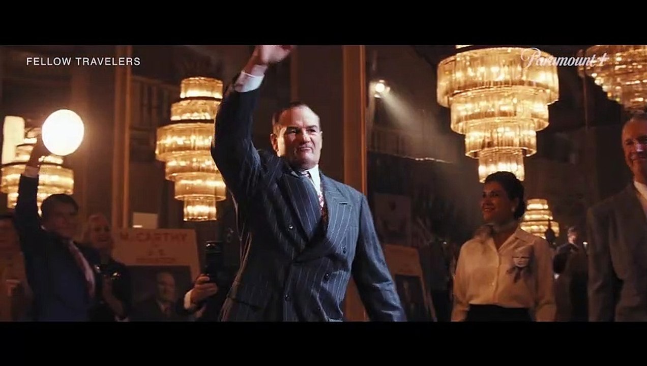 Fellow Travelers Tráiler VO