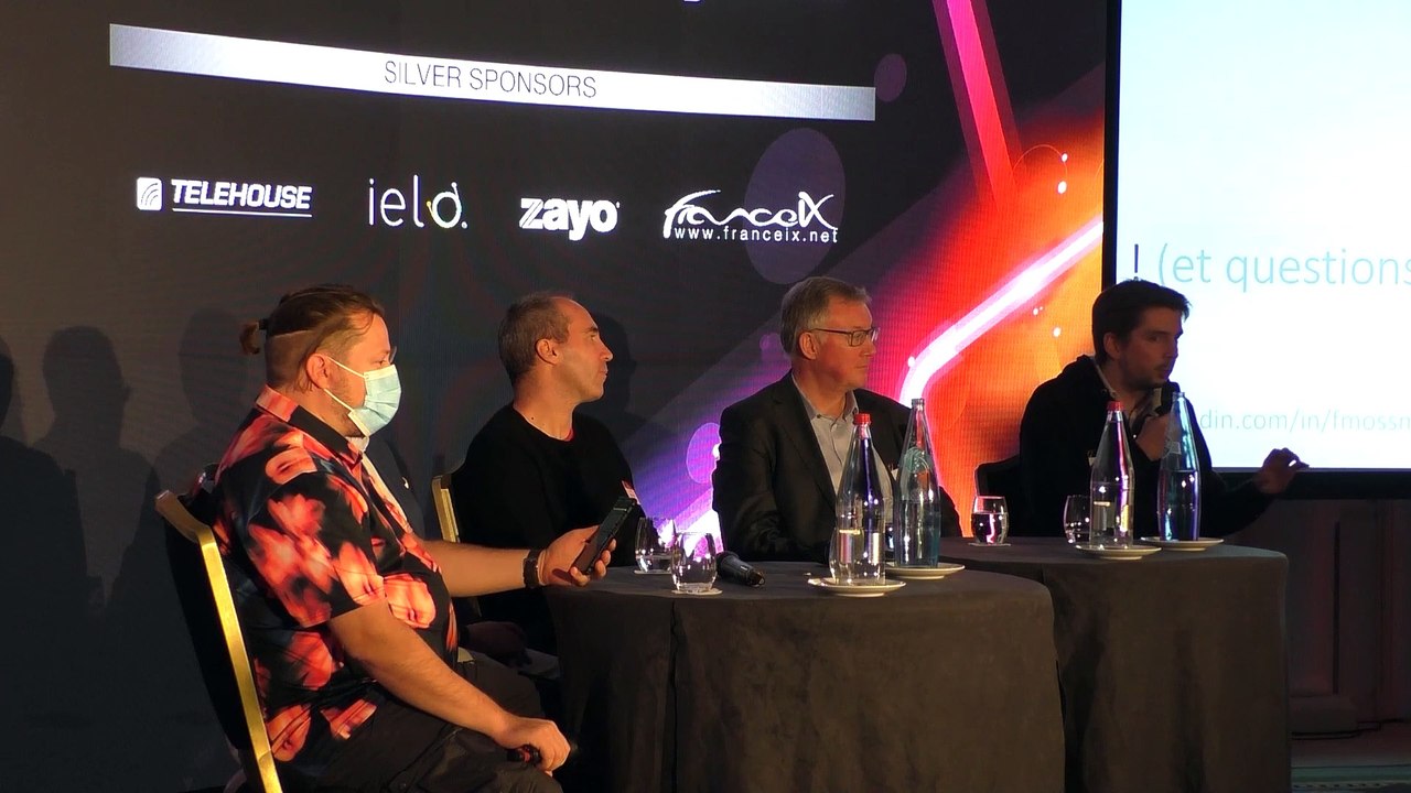 FRnOG 38 - Table-ronde : Quantique, comment ca marche et quels effets sur le chiffrement actuel ?