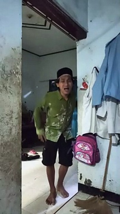 Ternyata tidur #feedshorts #funny #semangka #comedyfilms #shortsfeed #comedy #lucu #comedymovies