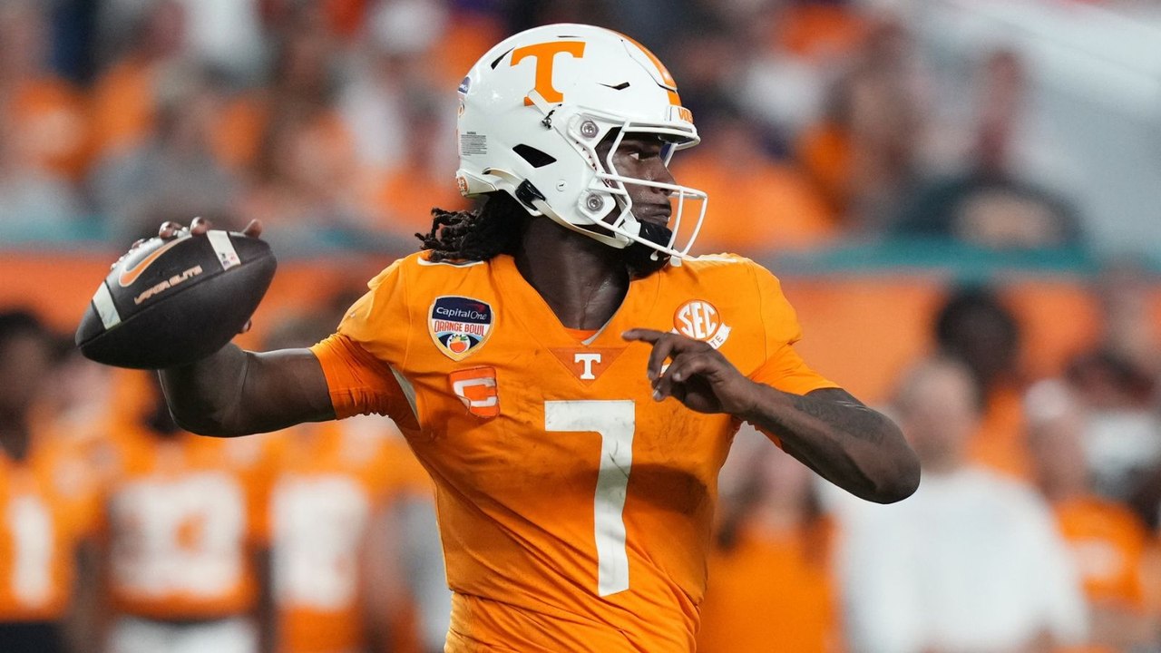 Tennessee Volunteers: Aiming for Success in Tuscaloosa Showdown