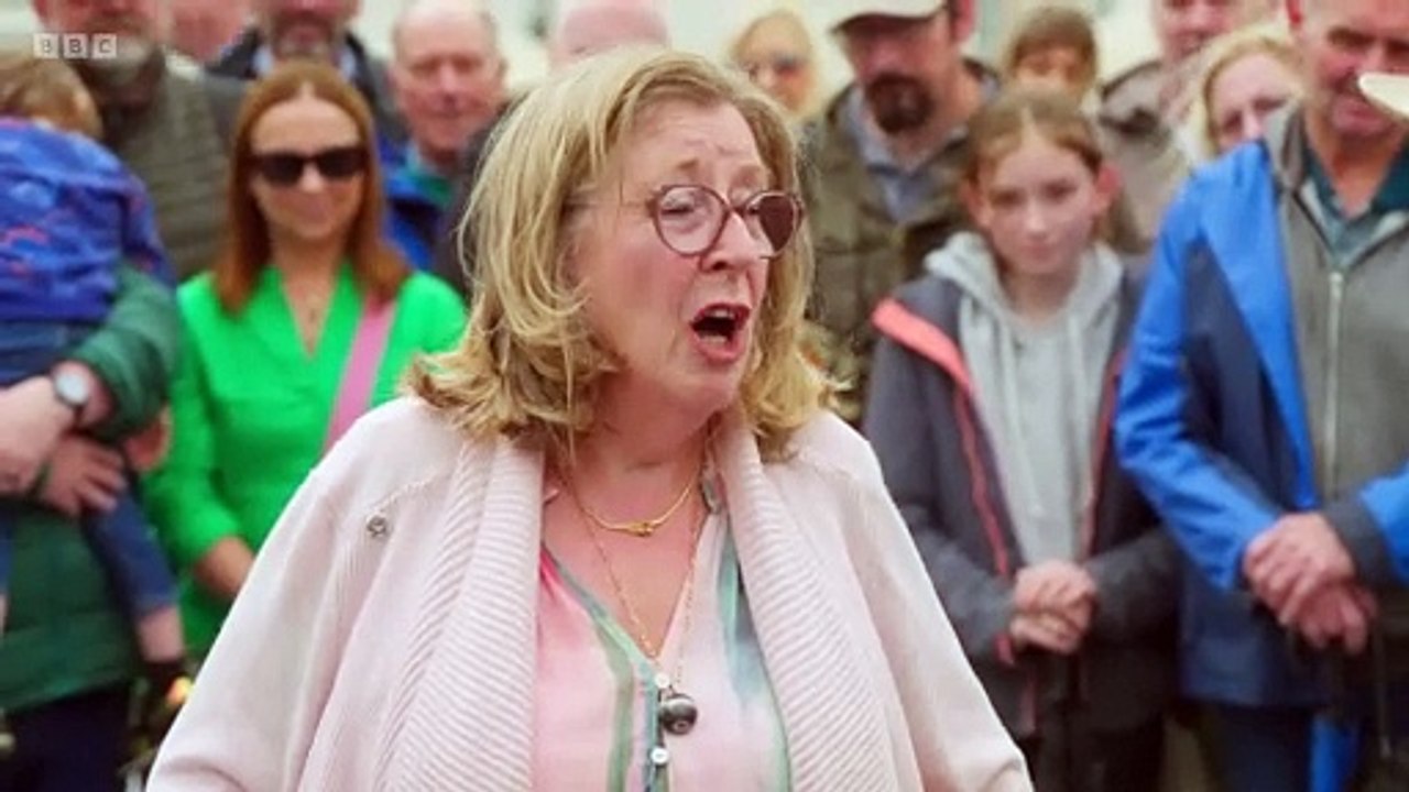 Antiques Roadshow 2023 - Ebrington Square, Derry/Londonderry 1