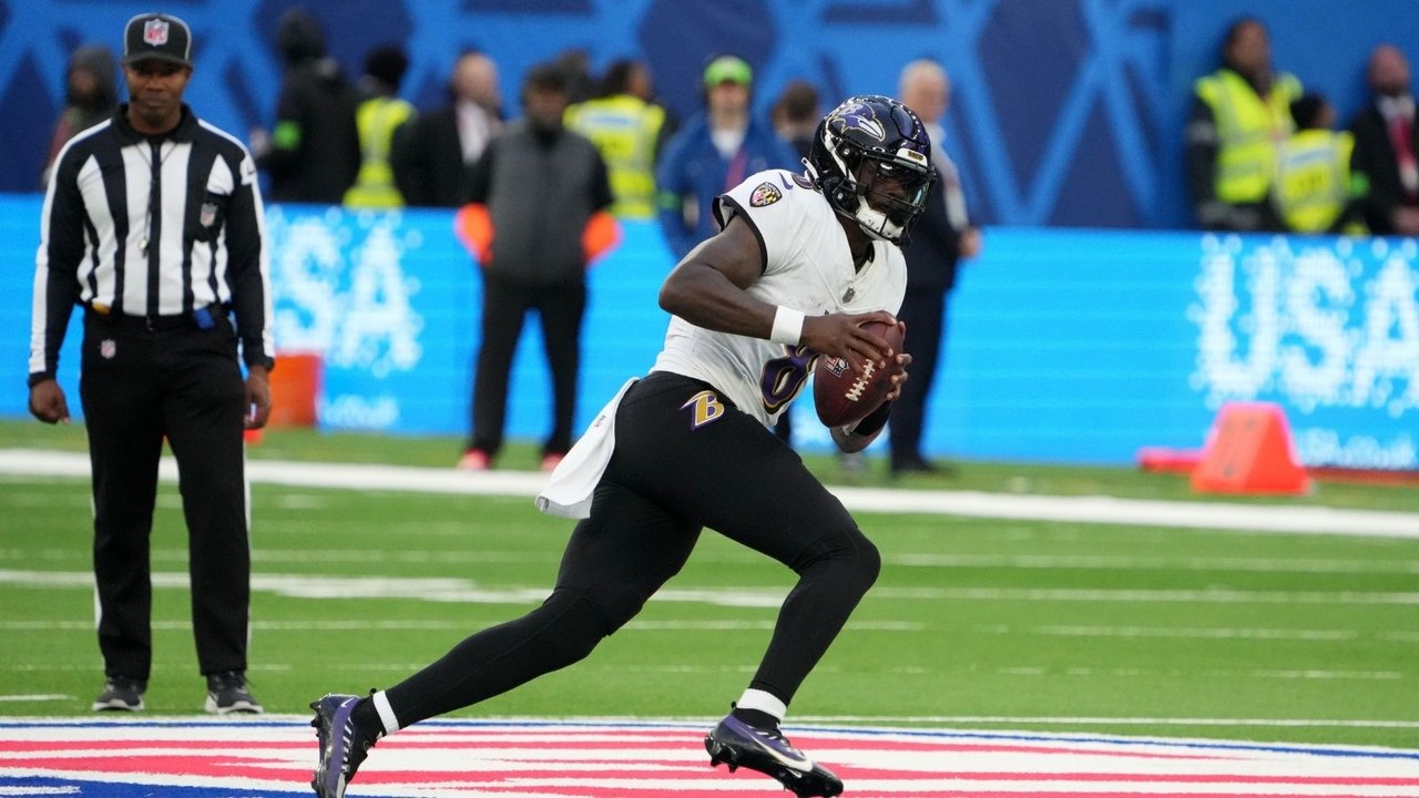 Ravens Overpower Lions Behind Lamar Jackson's Phenomenal Play