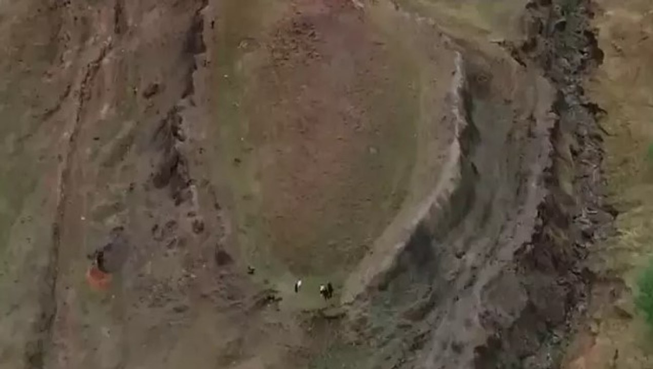 Nuh'un Gemisi'ne ait olduğuna inanılan kalıntıların milattan önce 5500 - 3000 tarihli olduğu belirlendi