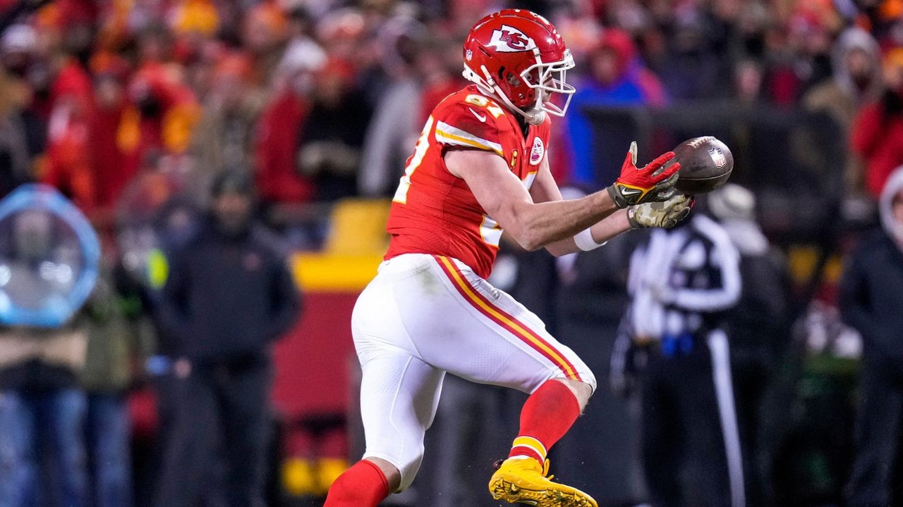Travis Kelce: Top Expensive Tight End in Fantasy Football