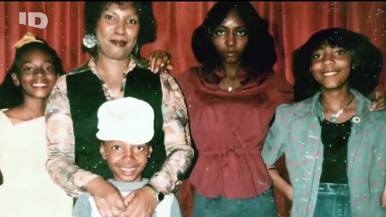 Crimes à la une   Alibi