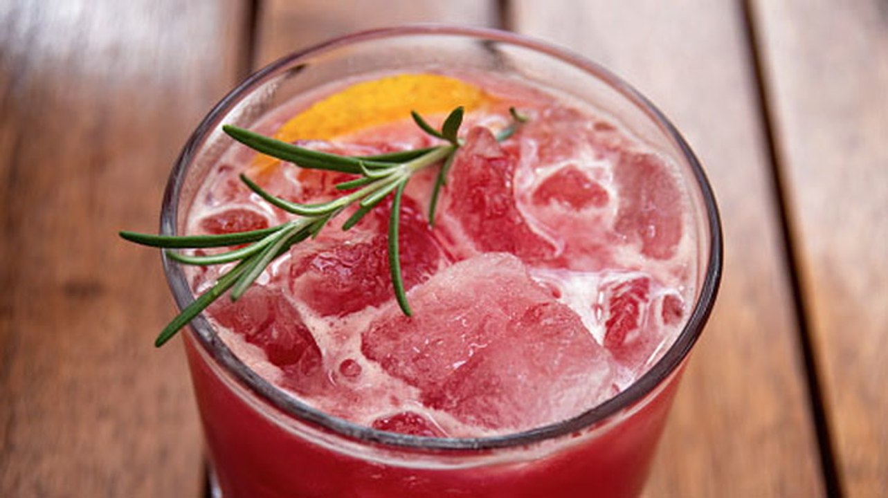 Use This Herb to Put a Christmas Tree In Your Holiday Party Drink