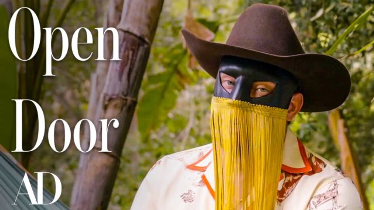 Inside Country Music Star Orville Peck’s Mid-Century L.A. Treehouse
