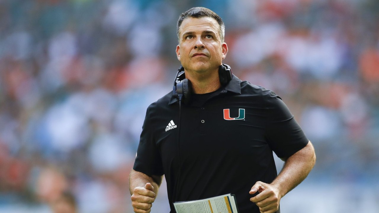 Mario Cristobal's QB Changes: A Strategic Analysis