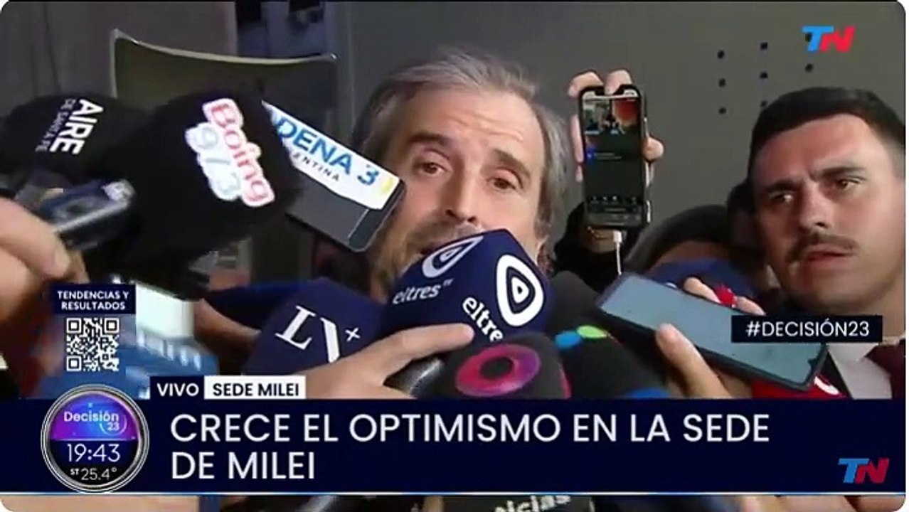 Benegas Lynch desde el búnker de LLA