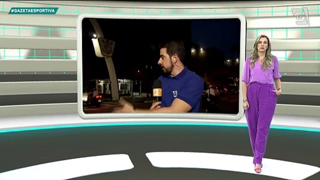 Repórter Tiago Salazar relata dias de tensão no Corinthians antes das eleições presidenciais