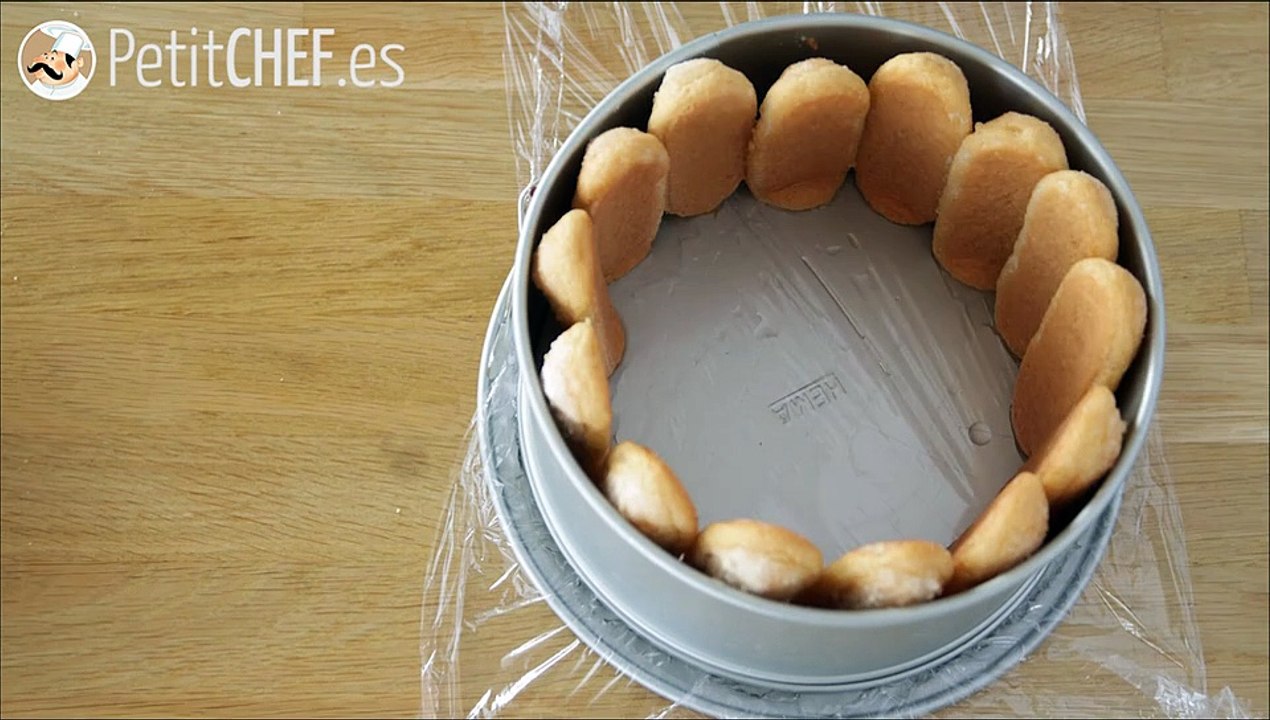 Charlota de chocolate fácil