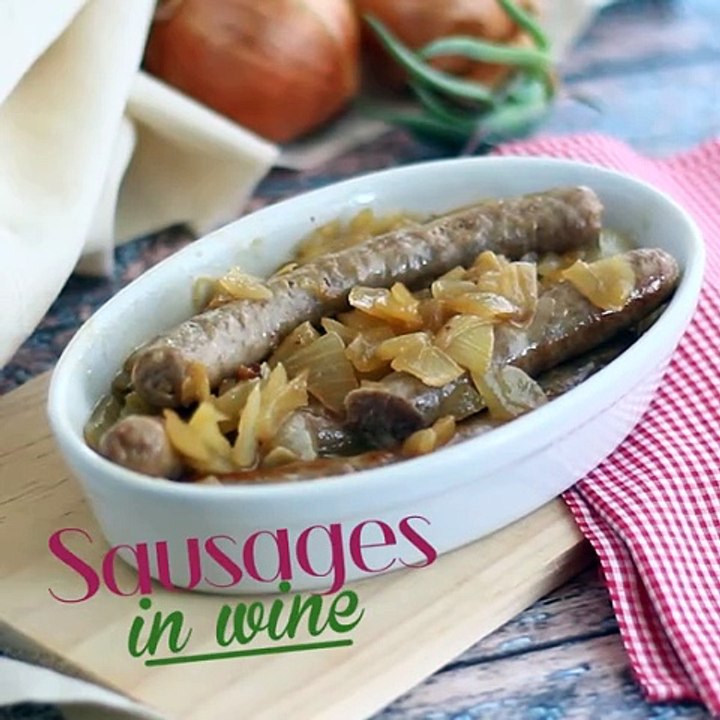 Sausages in white wine