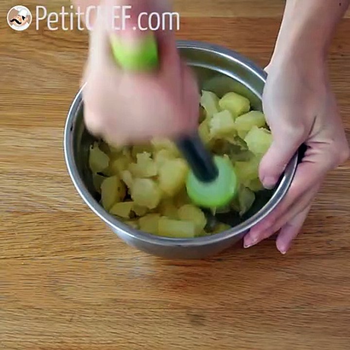 Duchess potatoes (step by step explained)