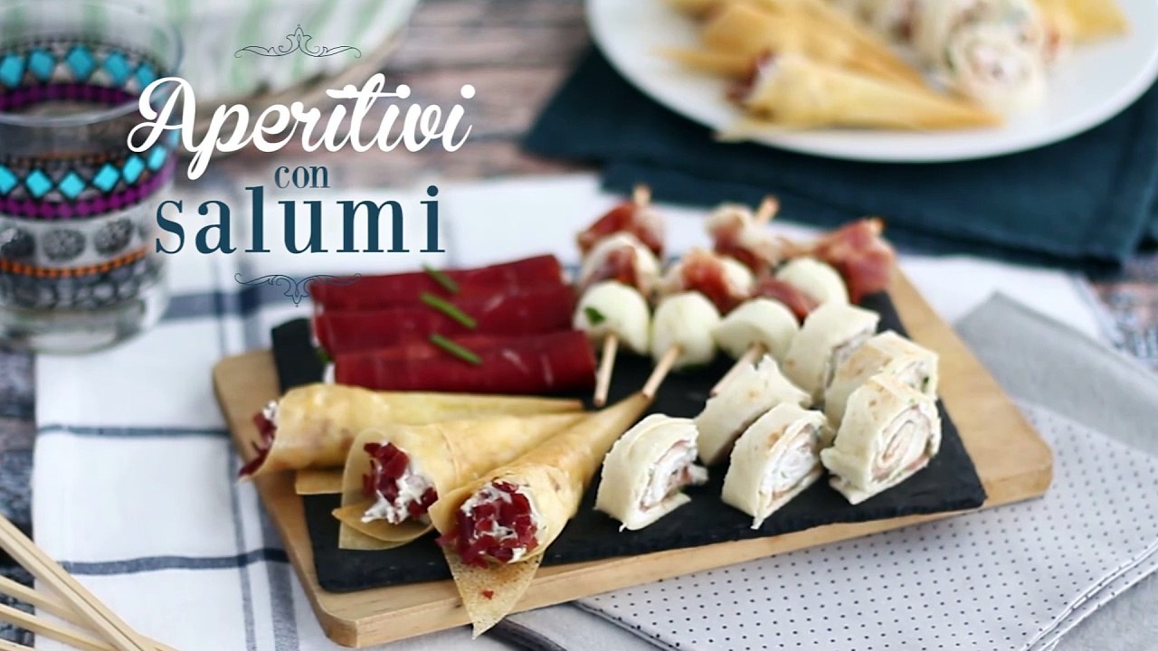 Rotolini di piadina con prosciutto crudo e rucola