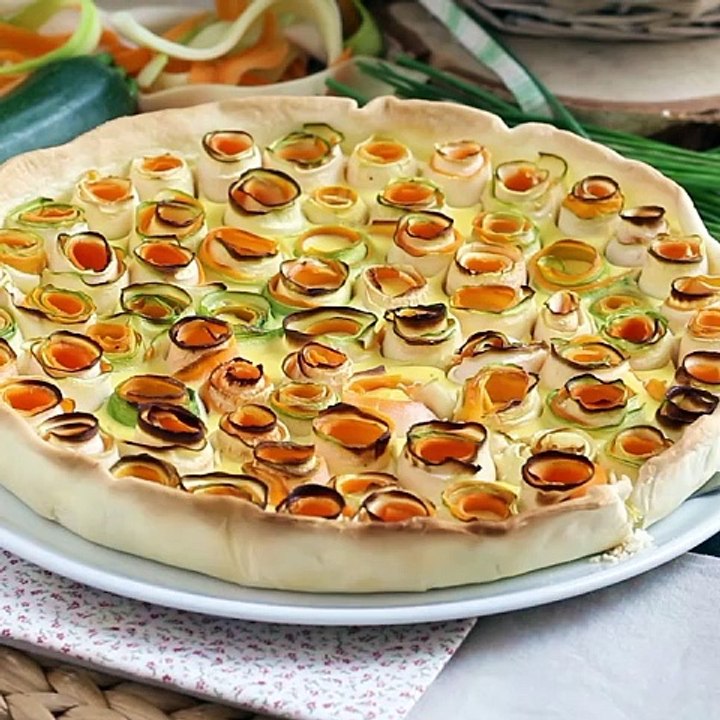 Quiche de curgete (abobrinha) e cenouras - quiche florido