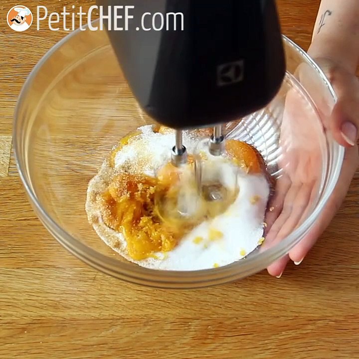 Bolo mágico de chocolate fácil