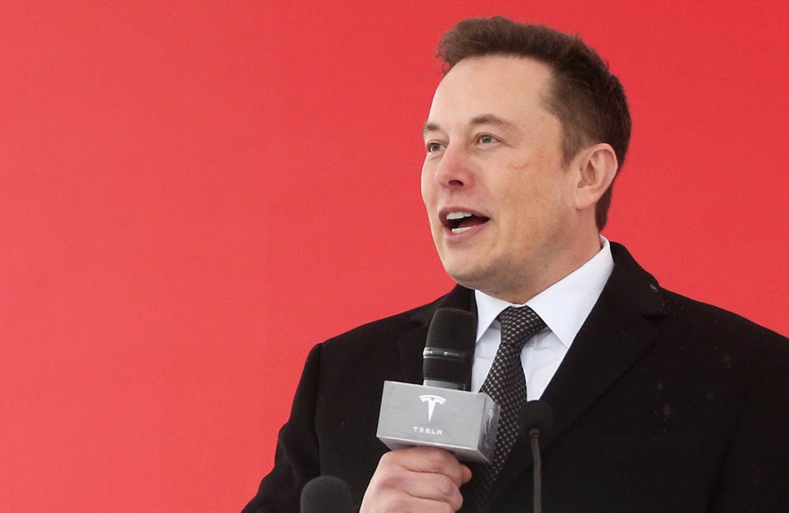 Elon Musk seeks $1 billion for AI startup