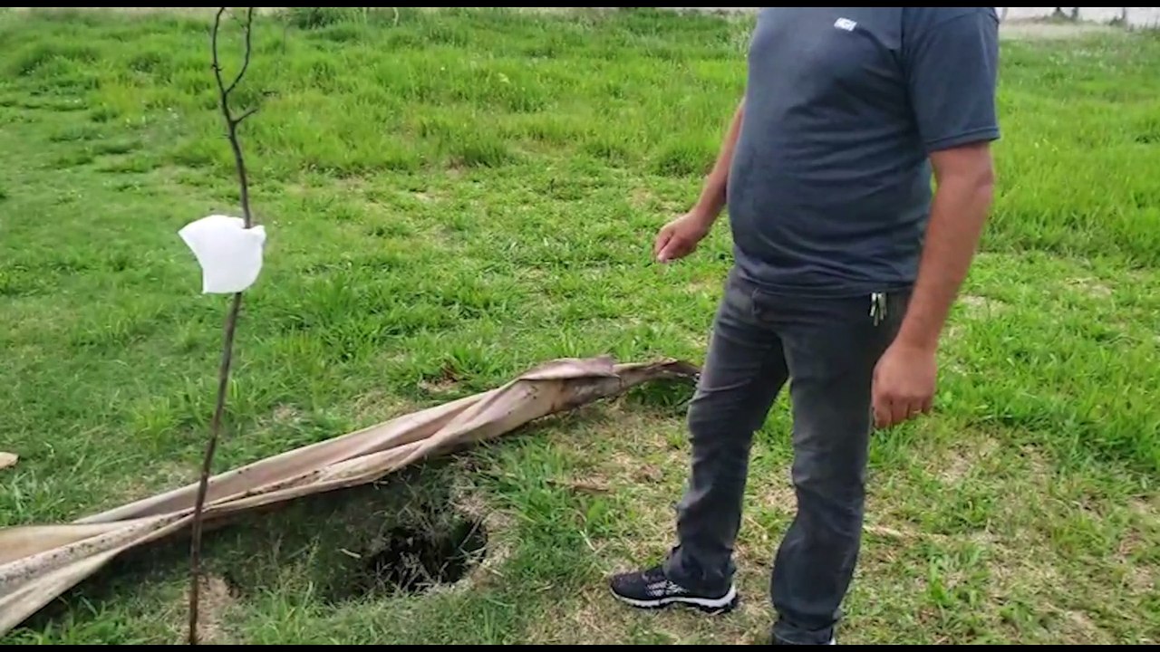 Moradores pedem atenção para buraco aberto na Rua Aparecida do Norte