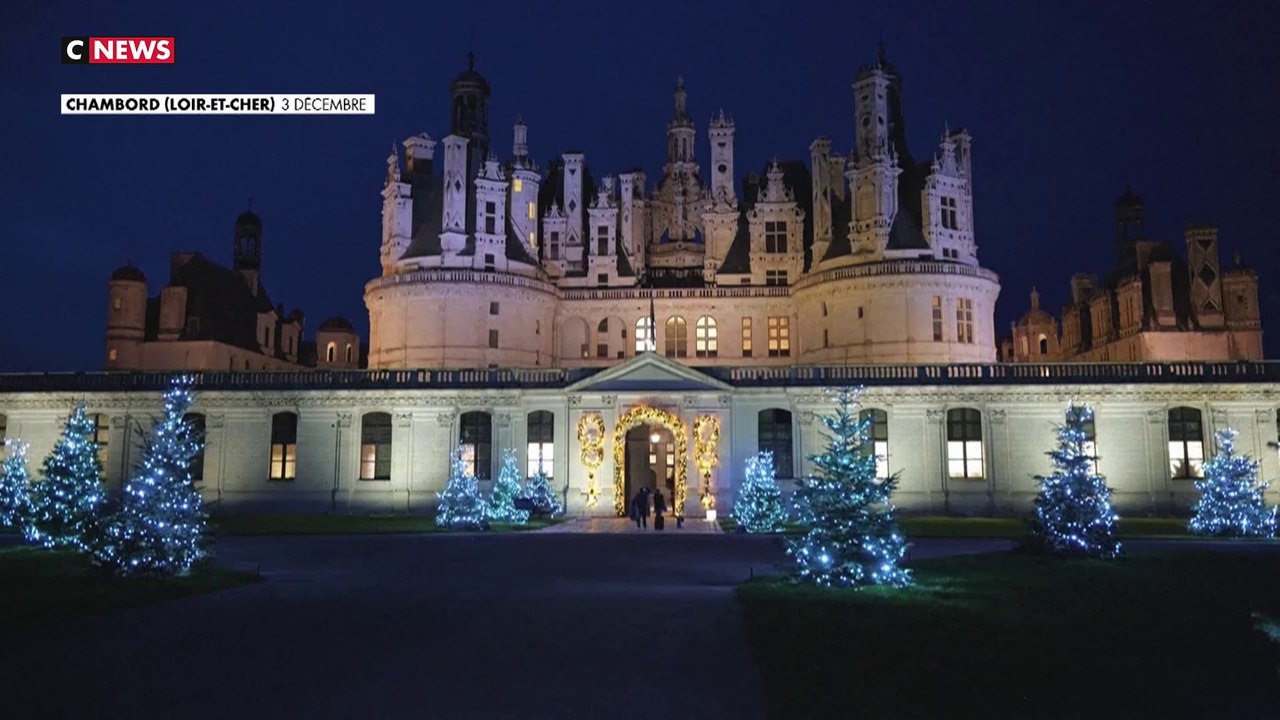 Les châteaux de la Loire dévoilent leurs décorations de Noël