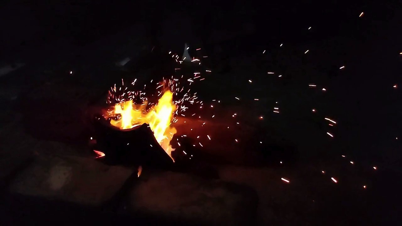 20 minutes,  Crackling  Outdoor Fireplace  4K ,  Watching and Listening, Unwind with us