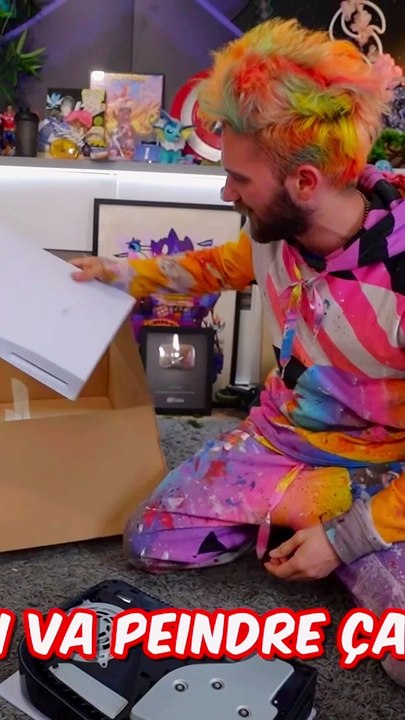 Gagne cette PS 5 custom avec Rayton