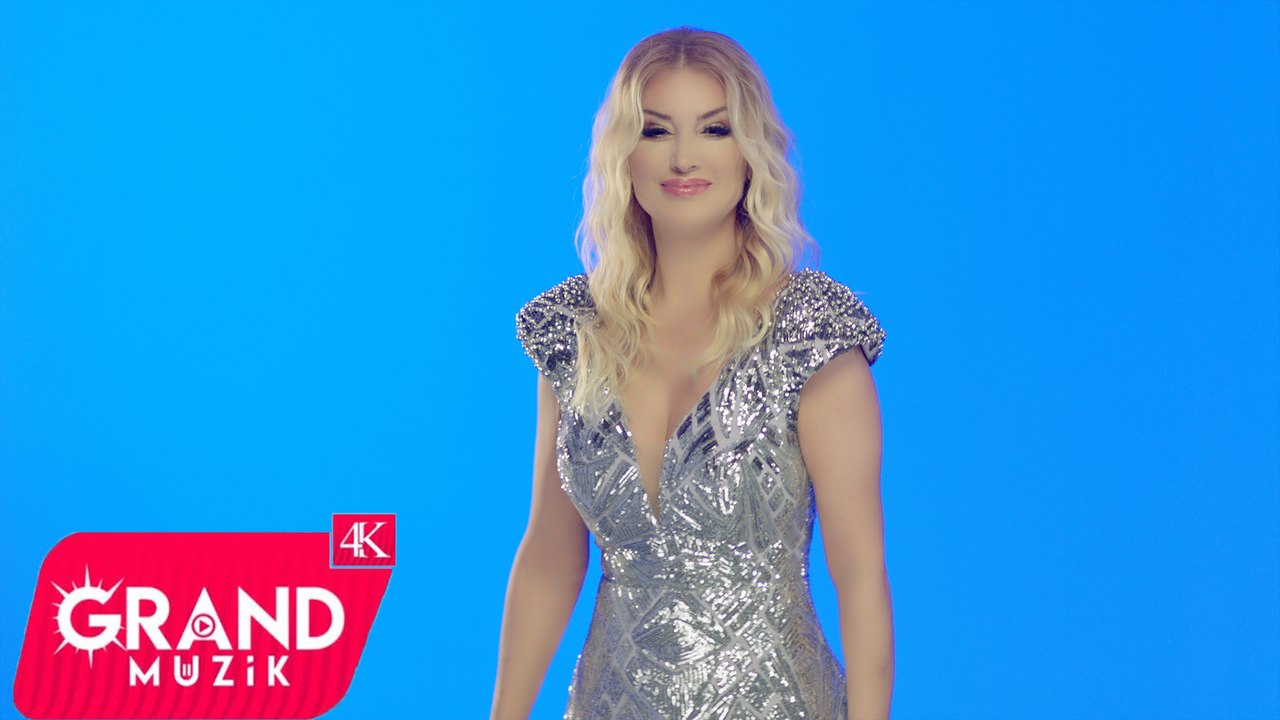 Songül Karlı - Halaylar (Mashup)