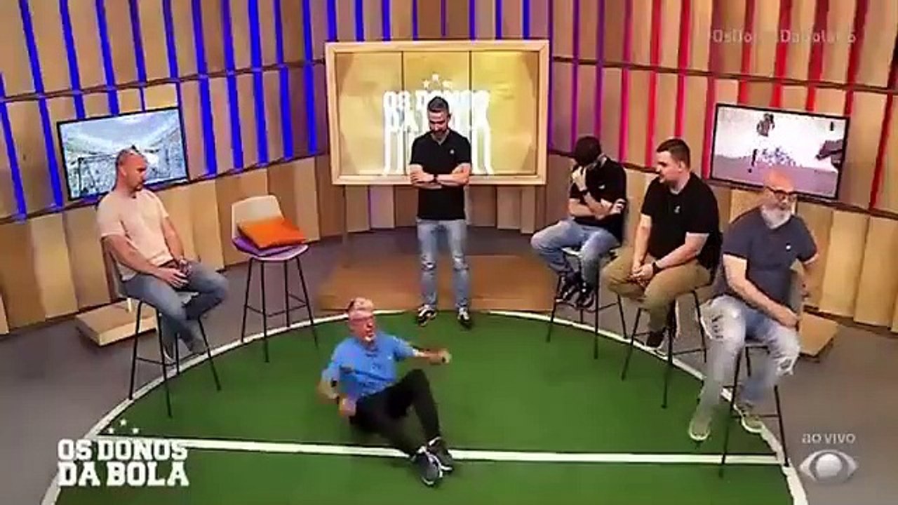 Farid Germano é acusado de racismo após provocar torcida rival; assista