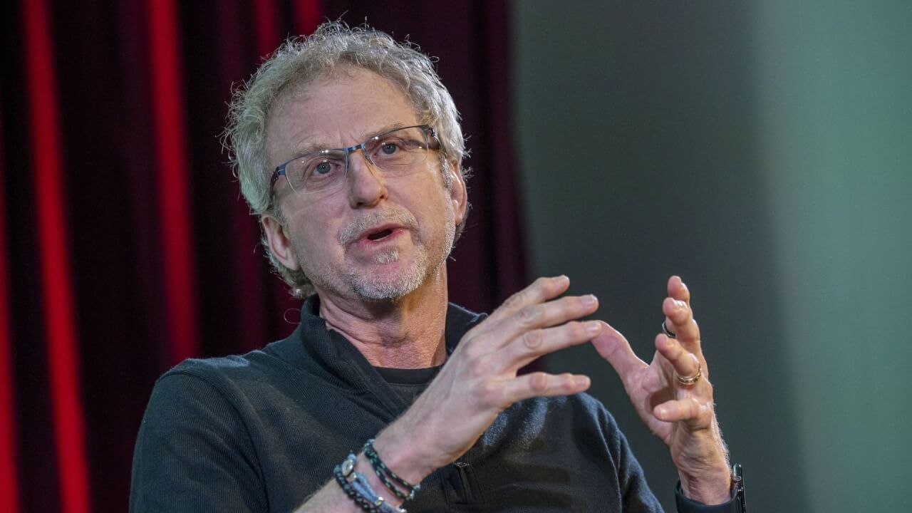 Accenture’s CTIO says he isn’t worried about AI taking his job:“AI will help me do my job better”