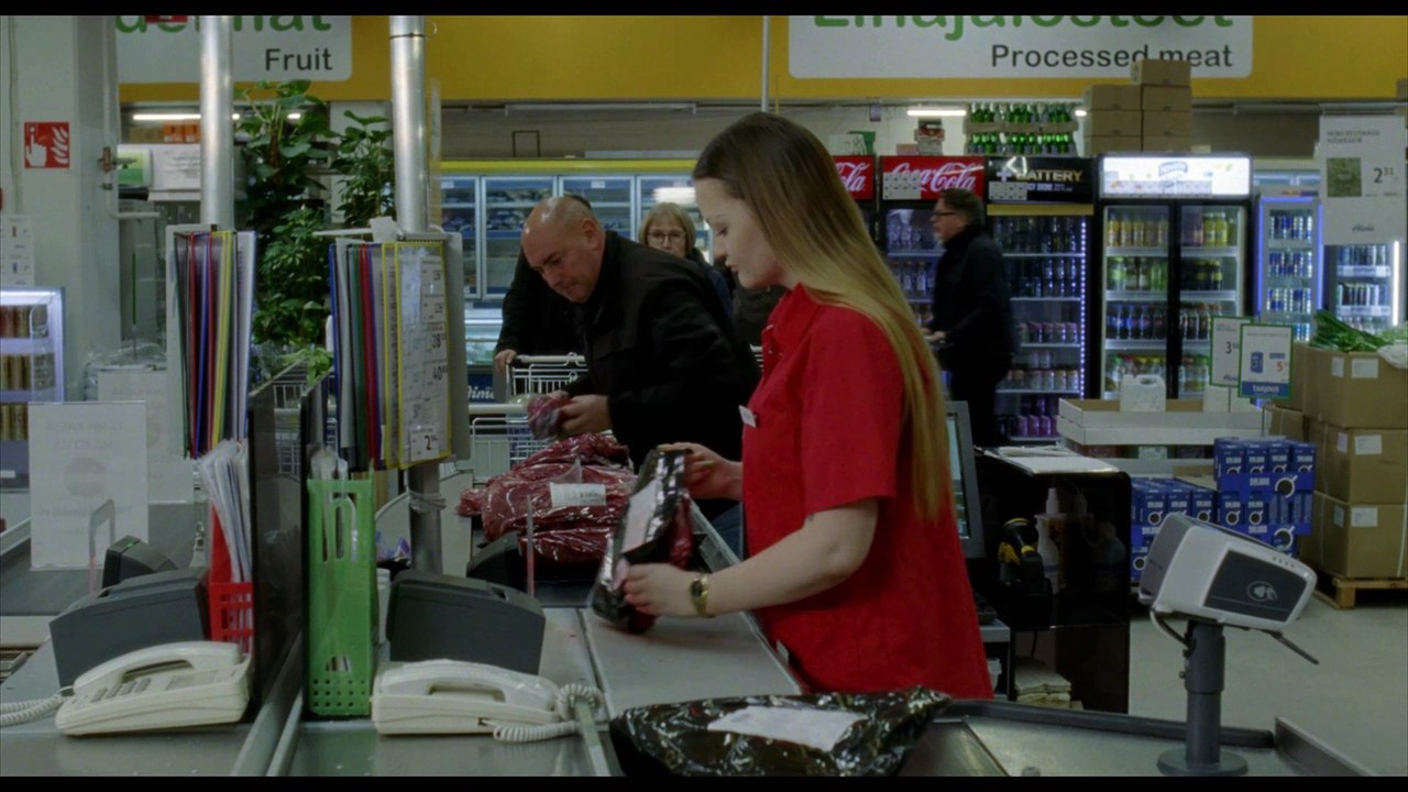 Foglie al vento, guarda l'inizio del film (HD)