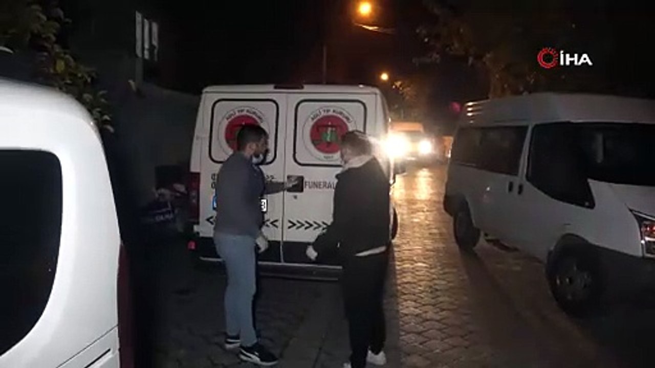 EVİNDE ÖLÜ BULUNDU