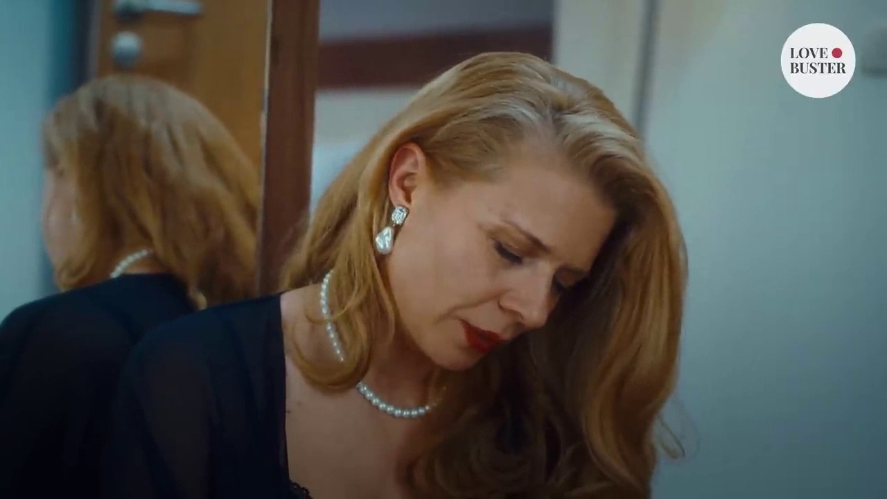 Guy Mistaken For Gigolo - LoveBuster Web Series