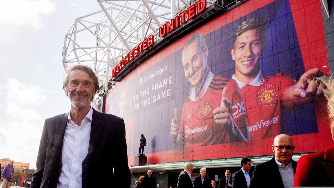 Breaking News - Jim Ratcliffe completes Manchester United deal