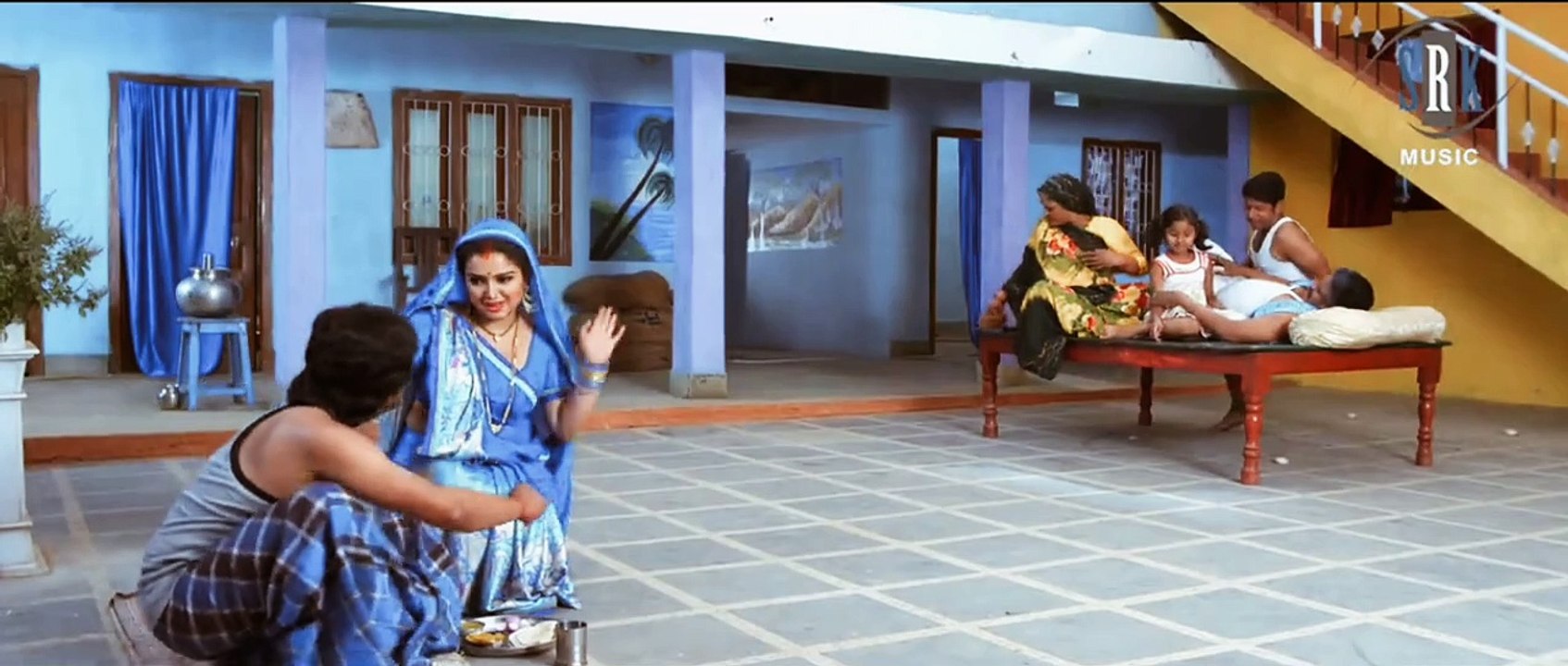 Nirahua hindustani bhojpuri movie