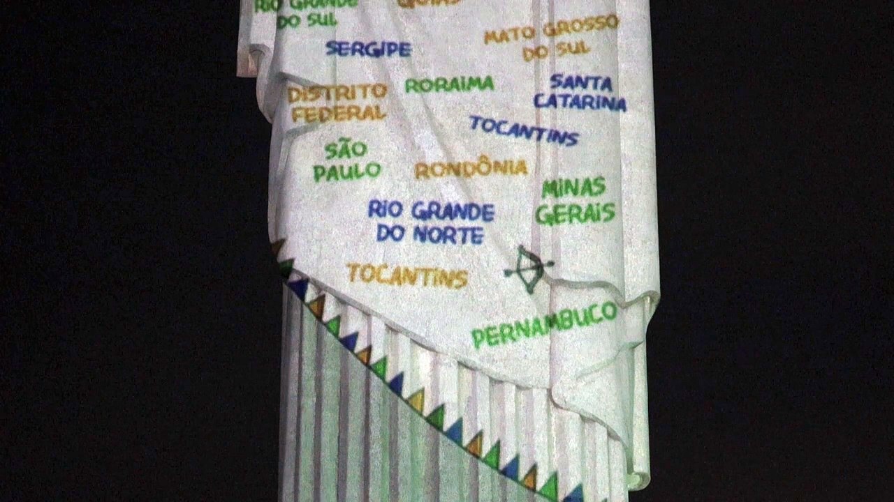 Fã que morreu em show de Taylor Swift no Rio sofreu exaustão térmica