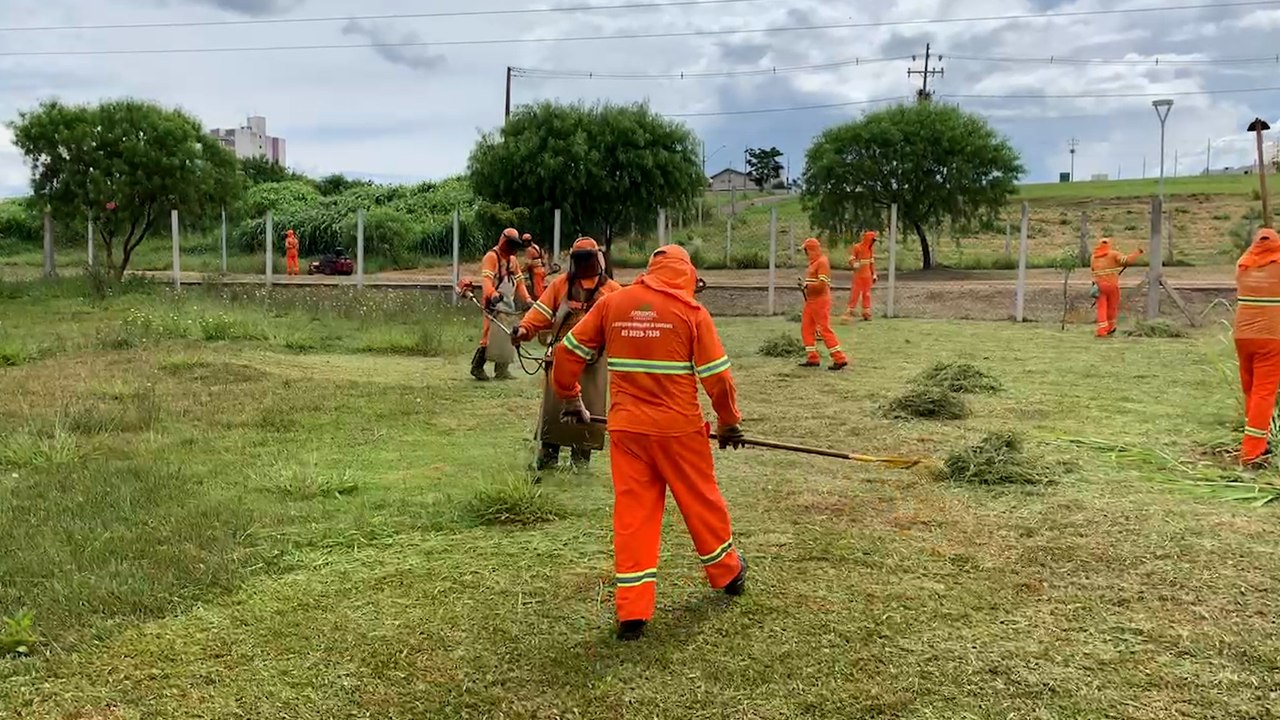 Ecopark Oeste e Parque Vitória recebem limpeza de força-tarefa